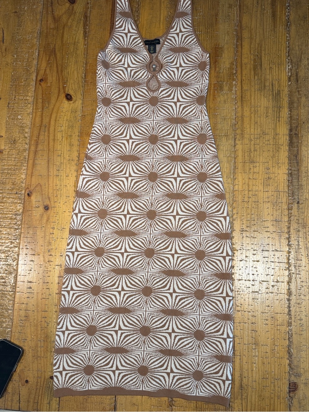 House of Harlow 1960 Brown & Cream Geometric Knit Midi Dress - Picture 10 of 10